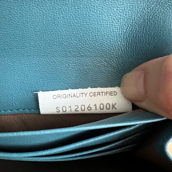 BOTTEGA VENETA Woven Leather Long Wallet - Picture 8 of 8